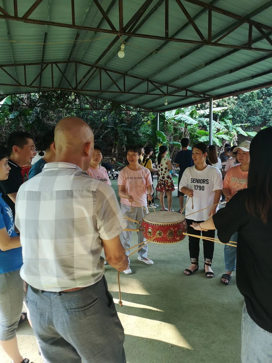 花城控股集團(tuán)